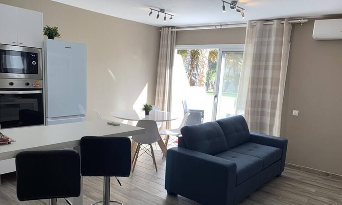 Tarajalejo Apartment | Apartment "Tarajalejo Beach Deluxe" with Balcony & Wi-Fi