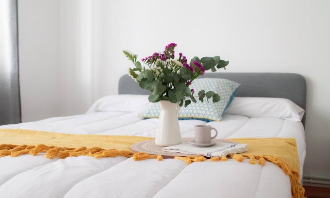 Lugo Apartment | Apartment 'Tata' with Balcony and Wi-Fi
