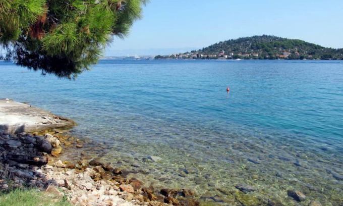 Ugljan Apartment | Apartment Tatjana in Ugljan/Ugljan - 6 persons, 2 bedrooms