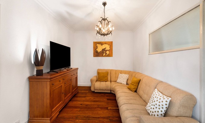 Valverde Apartment | Apartment 'Tía Blanca' with Mountain View and Wi-Fi