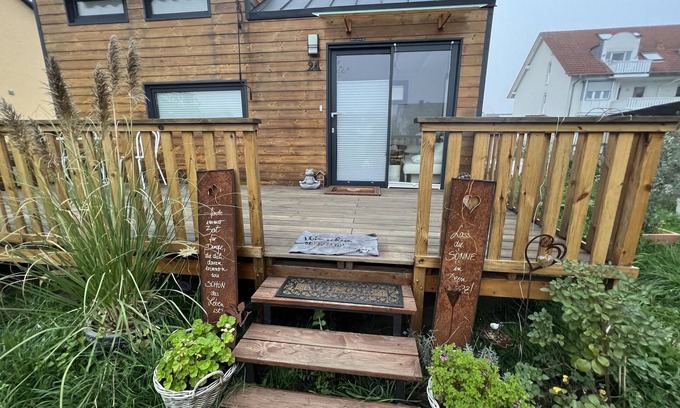 Niedernberg Apartment | Apartment (Tiny House) - in a quiet location - 10 min to the lake or river