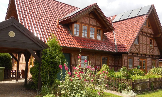 Hodenhagen Apartment | Apartment to feel good (half-timbered house built in 2003)
