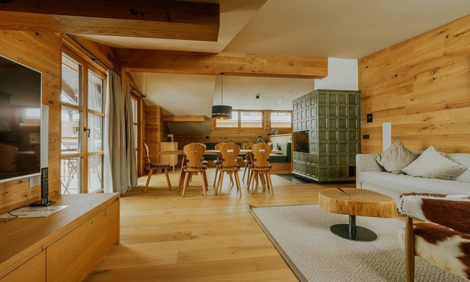 Lech am Arlberg Ski Chalet | Apartment TOP 6 - Almrausch BoutiqueChalet