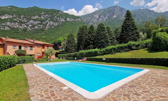 Lierna Apartment | Apartment "Topazio" close to Lake with Mountain View, Shared Pools & Wi-Fi