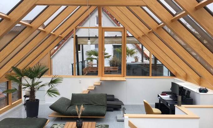 Schwabach Apartment | Apartment 'Traumhaftes Loft Wintergarten' with Shared Terrace, Wi-Fi and Air Conditioning