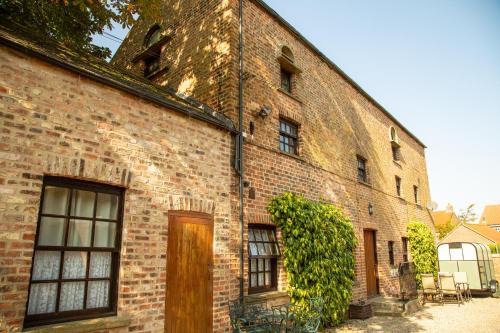 Bilbrough Apartment | Apartment Two, The Carriage House, Bilbrough, York