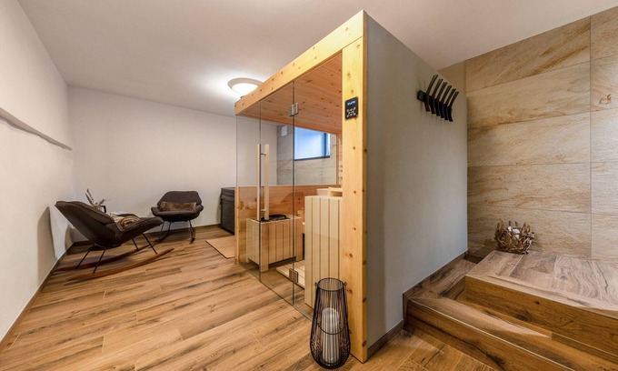 Nova Ponente Apartment | Apartment "UB31 One" with Mountain View, Sauna & Wi-Fi