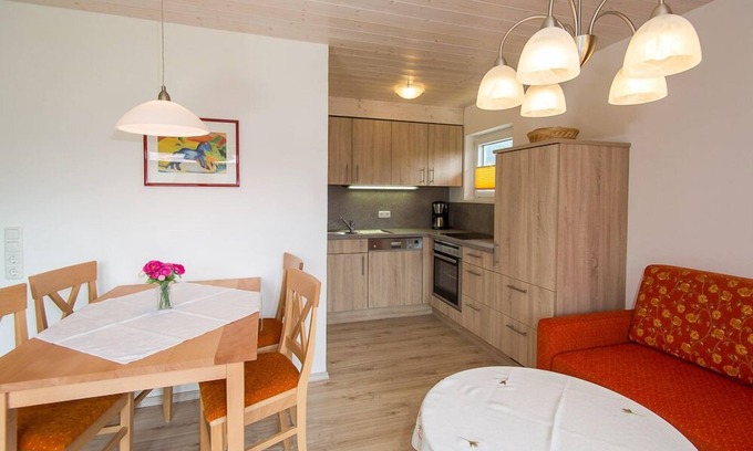 Ruhpolding Apartment | Apartment Unternberg 43sqm, 1 bedroom, living room, kitchen, balcony