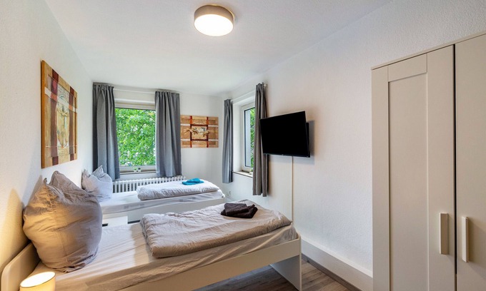 Blumenviertel Apartment | Apartment 'Urbanes Nest, ideal für Entdecker' with Wi-Fi