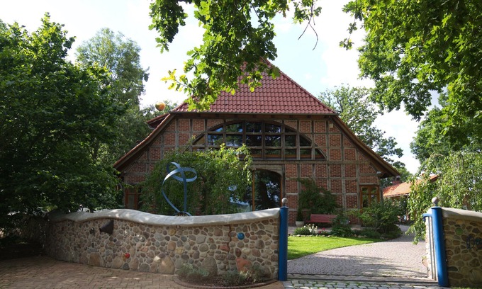Walmsburg Apartment | Apartment 'Urlaubsnest An Der Elbe' with Shared Garden and Wi-Fi