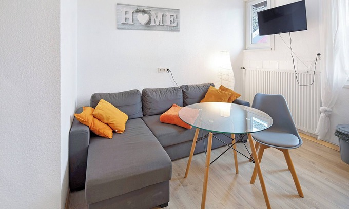 Alsfeld Apartment | Apartment "Vogelsberger Bett 5 Die 1" with Wi-Fi