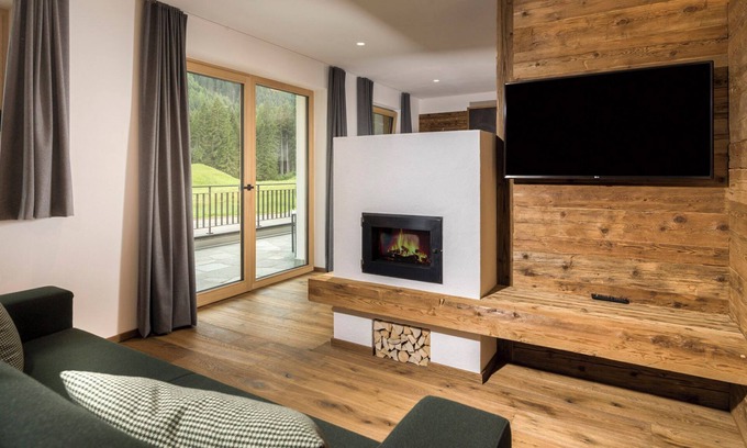 San Vito Apartment | Apartment "Waidacherhof Berg" with Mountain View, Balcony & Wi-Fi