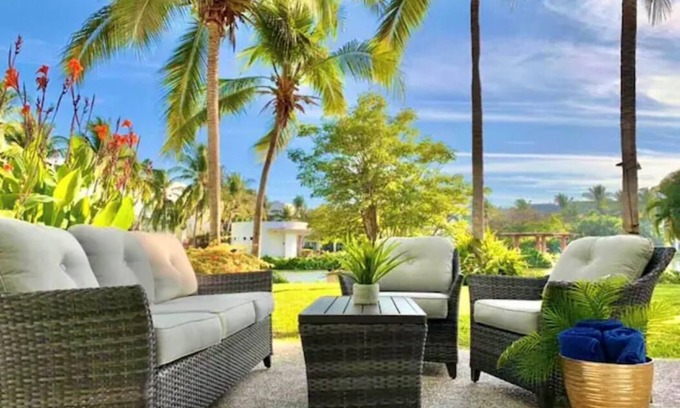 Playa Diamante Villa | Apartment with an Incredible Terrace in Acapulco Diamante