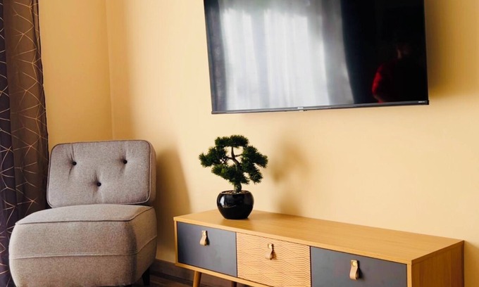Celleneuve Apartment | Apartment with 2 large bedrooms
