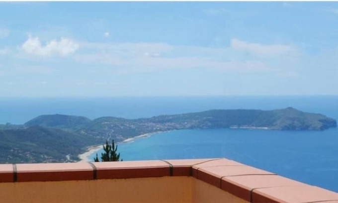 Pisciotta Apartment | Apartment with a breathtaking view of the sea