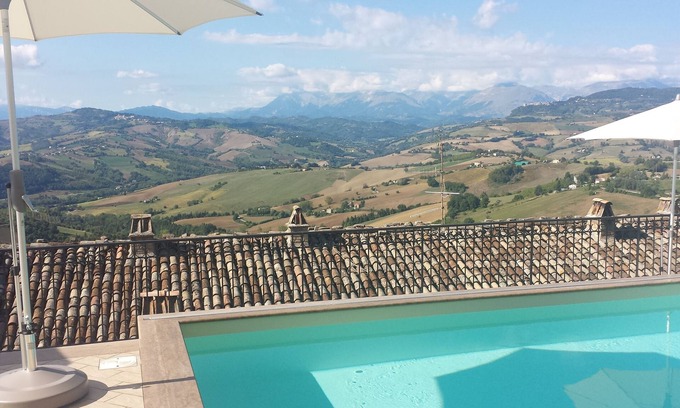 Montelparo Apartment | Apartment with a fantastic view in the historic center - summer price 2019 !