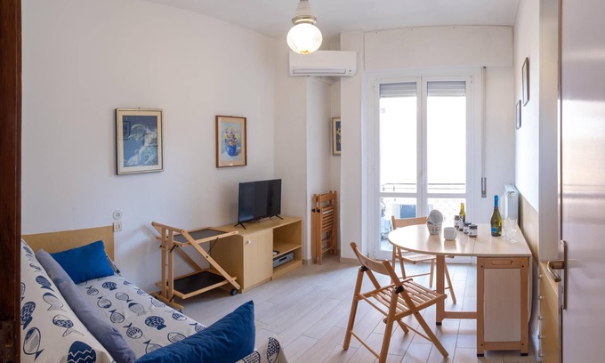 Diano Marina Apartment | Apartment with a/c 100m from the Beach | Ap10