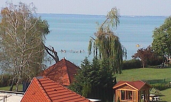 Siofok Aranypart Apartment | Apartment with air-conditioner directly at free beach with lake view & free WIFI