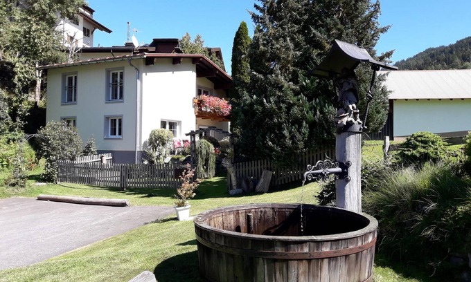 Tobadill Apartment | Apartment with garden in prime location