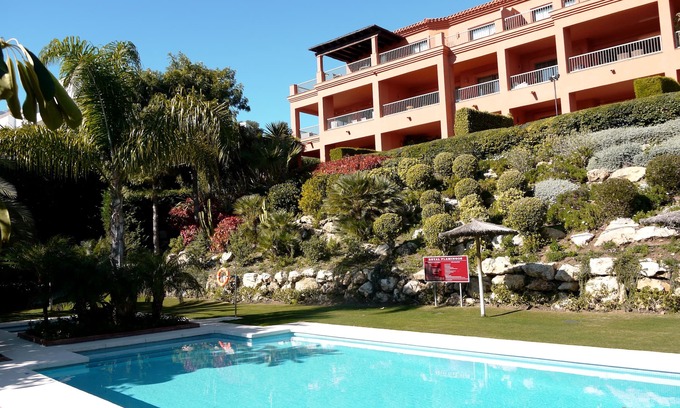 New Golden Mile Apartment | Apartment with garden on residential estate (Villa Padierna) Golf&Seaviews