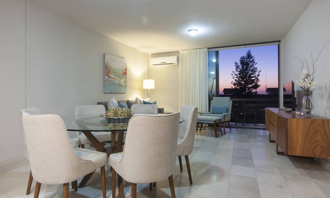 La Paz Apartment | Apartment with GREAT LOCATION, 1 block from the boardwalk