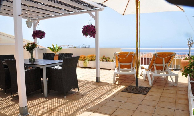 Callao Salvaje Apartment | apartment with large roof terrace and panoramic sea view