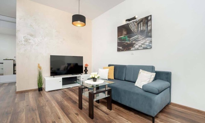 Rzeszow Apartment | Apartment with Parking | Bath | Smart TV