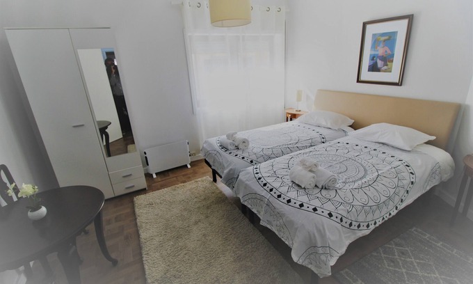 Aveiro Apartment | Apartment with Patio