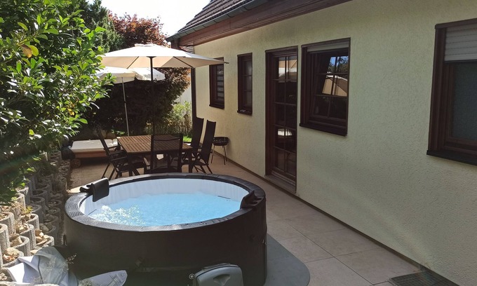 Grafenhausen Apartment | Apartment with playground, rabbits and whirlpool