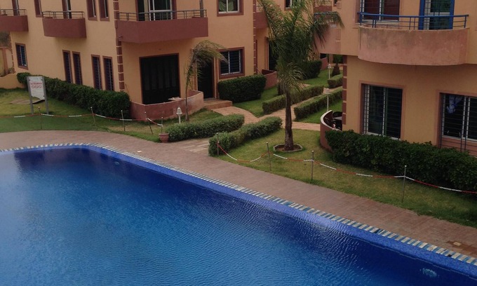 Moulay Abdallah Apartment | Apartment with pool in sidi bouzid