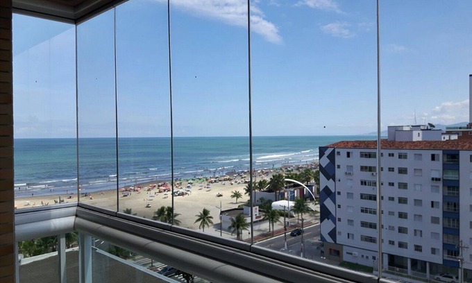 Boqueirao Apartment | Apartment with sea view, 12 m from the sand - 2 bedrooms and 2 bathrooms for 8 people