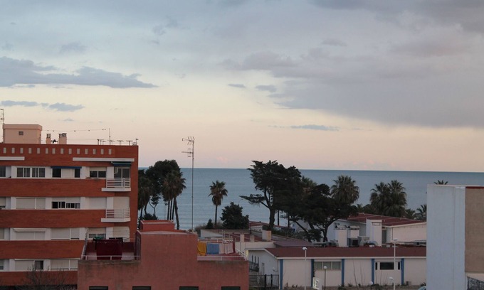 Benicarlo Apartment | Apartment with sea view, air conditioning, WIFI, garage