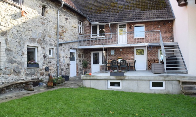 Lichtenau Apartment | Apartment with Shared Terrace, Shared Garden and Wi-Fi