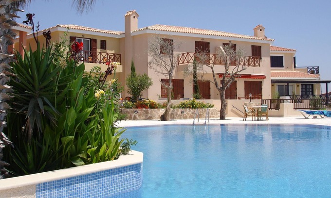 Tsada Apartment | Apartment with Stunning Sea Views