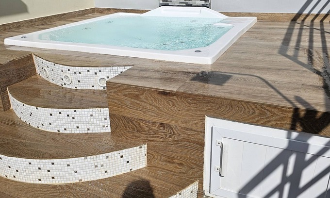 Villa Hermosa Apartment | Apartment with Terrace and Hot Tub en La Romana