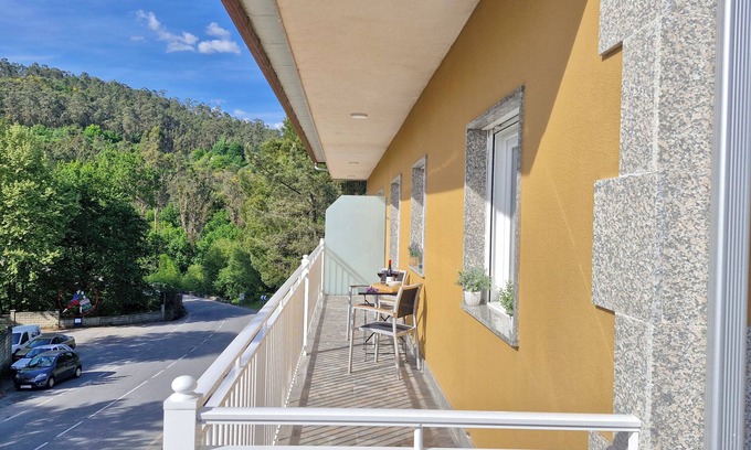 Mondariz Apartment | APARTMENT WITH TERRACE FOR 4 PEOPLE