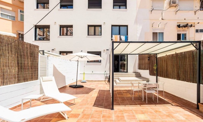 La Petxina Apartment | APARTMENT WITH TERRACE IN VALENCIA