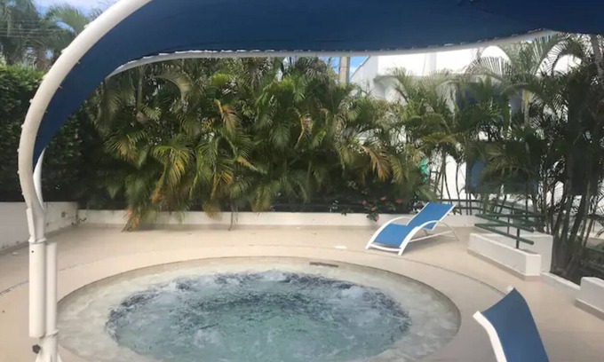 Girardot Apartment | Apartment with the best pools, and a great golf course