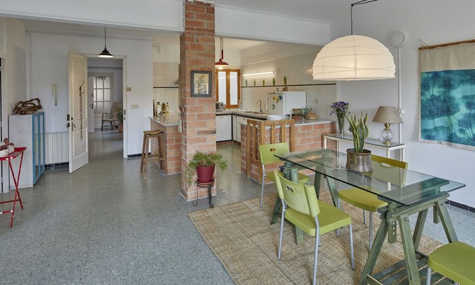 Eixample Apartment | Apartment with views in the center of Girona