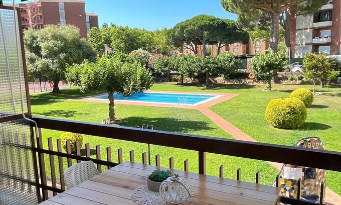 Platja d'Aro Apartment | Apartment with wifi, community pool and tennis court.