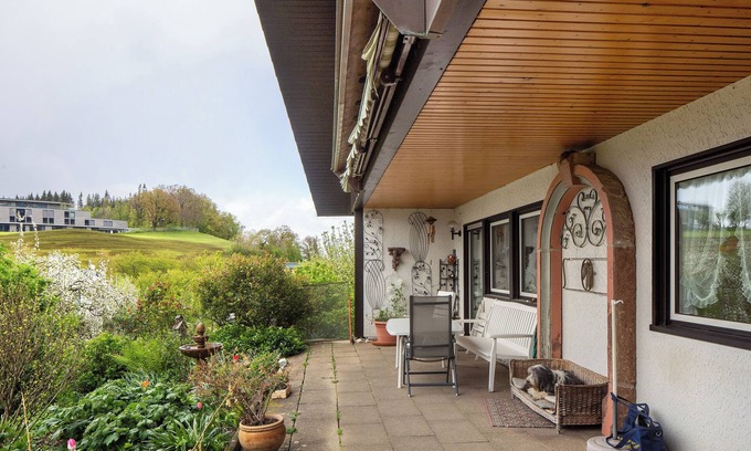 Horben Apartment | Apartment 'Zum Alt Engelwirt' with Mountain View, Balcony and Wi-Fi