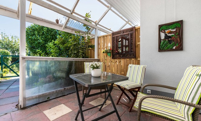 Westerholz Apartment | Apartment 'Zur Ostsee' with Private Terrace, Private Garden and Wi-Fi