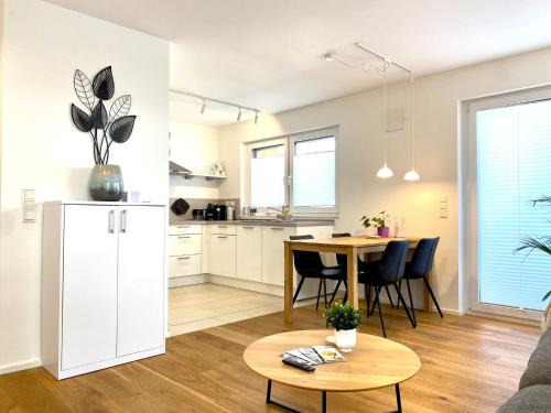 Mainz-Bingen Apartment | Apartmentkombi Eltville für bis zu 8 Personen