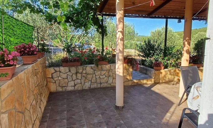 Jadrtovac Apartment | Apartments Šarić (116621-A2) - Jadrtovac