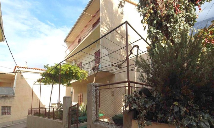 Vrpolje Apartment | Apartments and rooms Goran, (13628), Makarska, Croatia