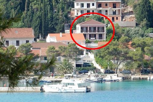 Loviste Apartment | Apartments by the sea Loviste, Peljesac - 18656