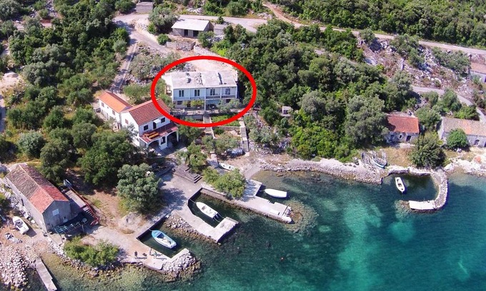 Putnikovic Apartment | Apartments by the sea Zuronja, Peljesac - 10137