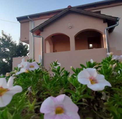 Gornji Karin Apartment | Apartments Cherry