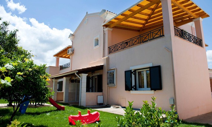 Acharavi Apartment | Apartments close to the beach and the resort centre with access to a nearby pool