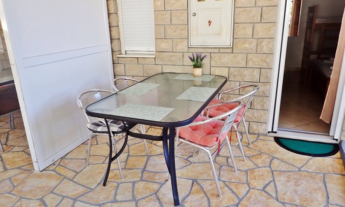 Tribanj Apartment | Apartments CVITKO (11372-A1) - Tribanj-Kruscica